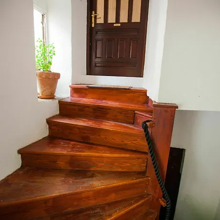 Golden Gate Dream Guest house