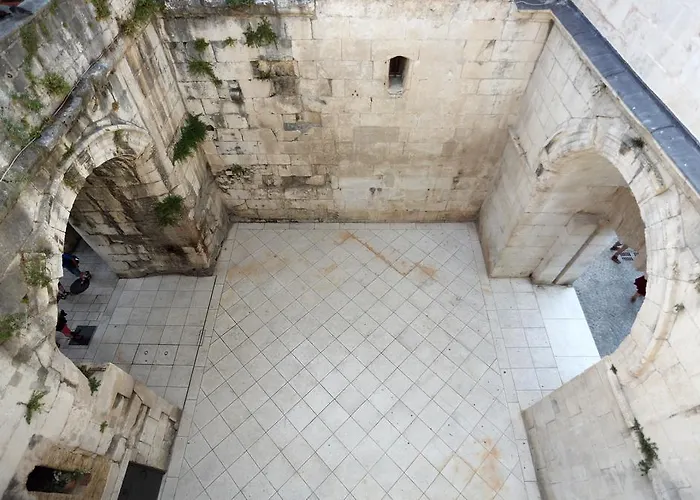 Πανσιόν Golden Gate Dream